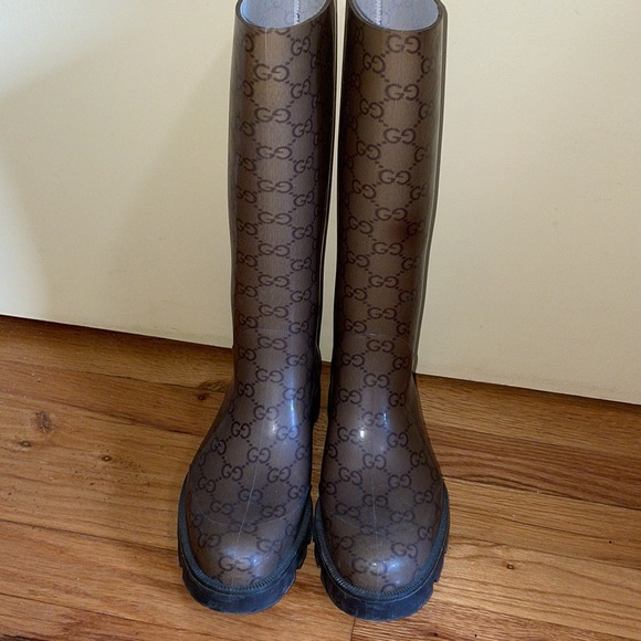 Authentic Gucci rain boots - Picture 2 of 4